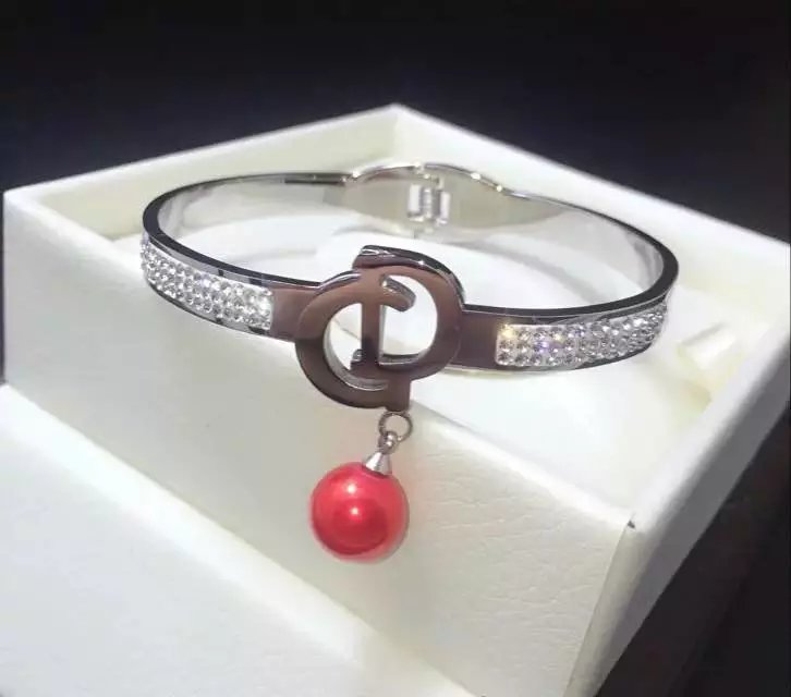 Wholesale Christian Dior Bracelets Replica-034