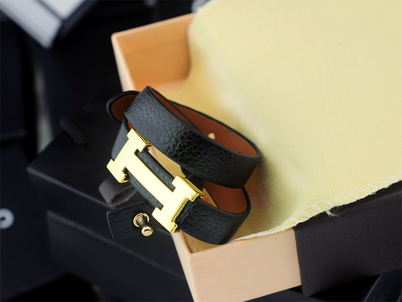 Cheap Hermes Bracelet Replica Wholesale-001