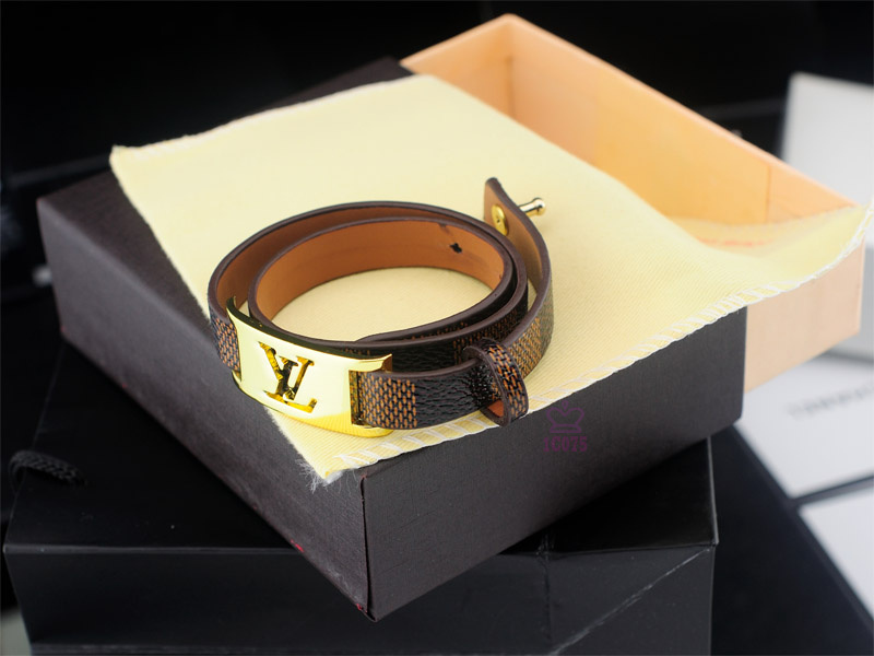 Wholesale Louis Vuitton Replica Bangles Bracelets-005