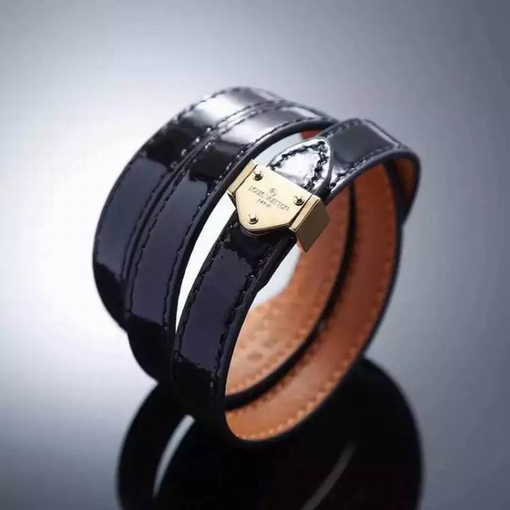 Wholesale Louis Vuitton Replica Bangles Bracelets-058