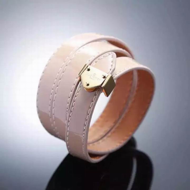 Wholesale Louis Vuitton Replica Bangles Bracelets-059