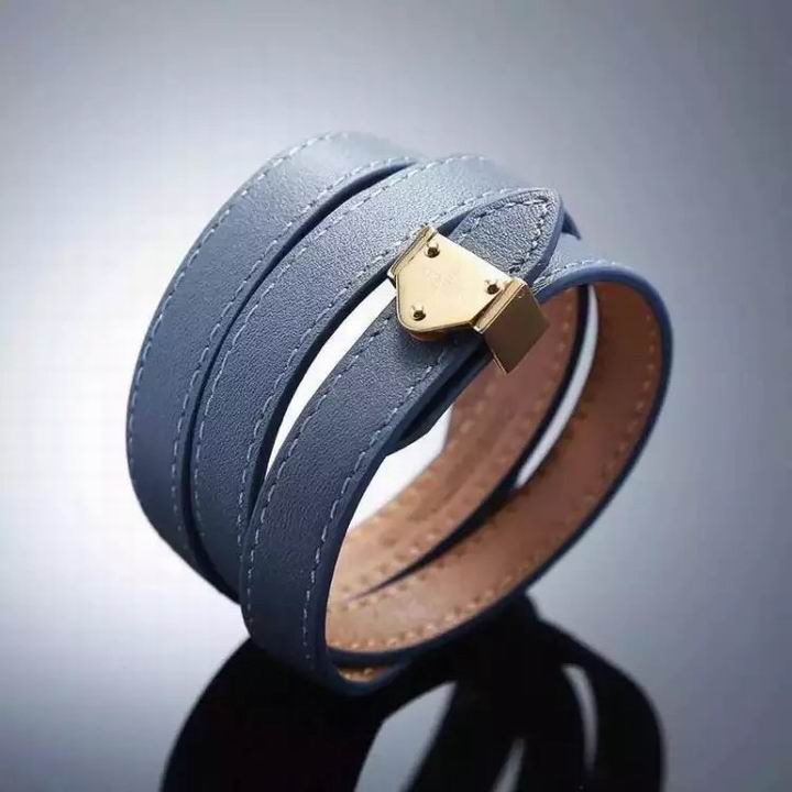 Wholesale Louis Vuitton Replica Bangles Bracelets-060