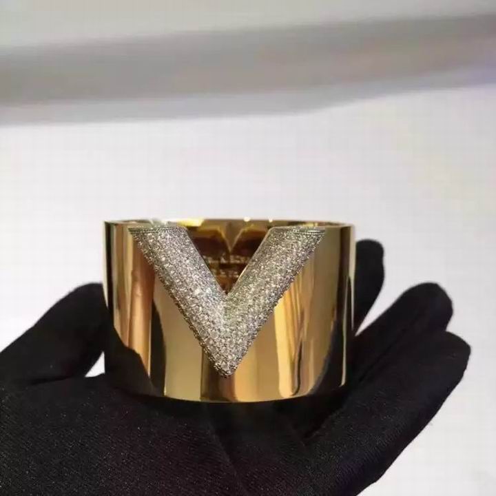 Wholesale Louis Vuitton Replica Bangles Bracelets-073