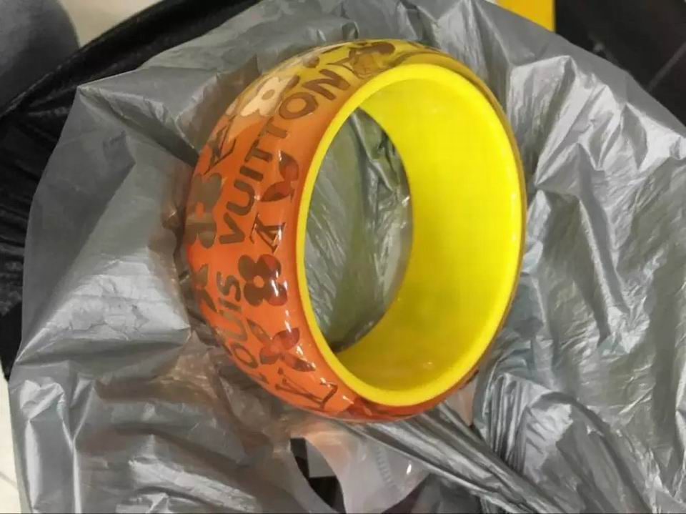 Wholesale Louis Vuitton Replica Bangles Bracelets-076