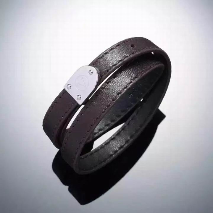 Wholesale Louis Vuitton Replica Bangles Bracelets-085