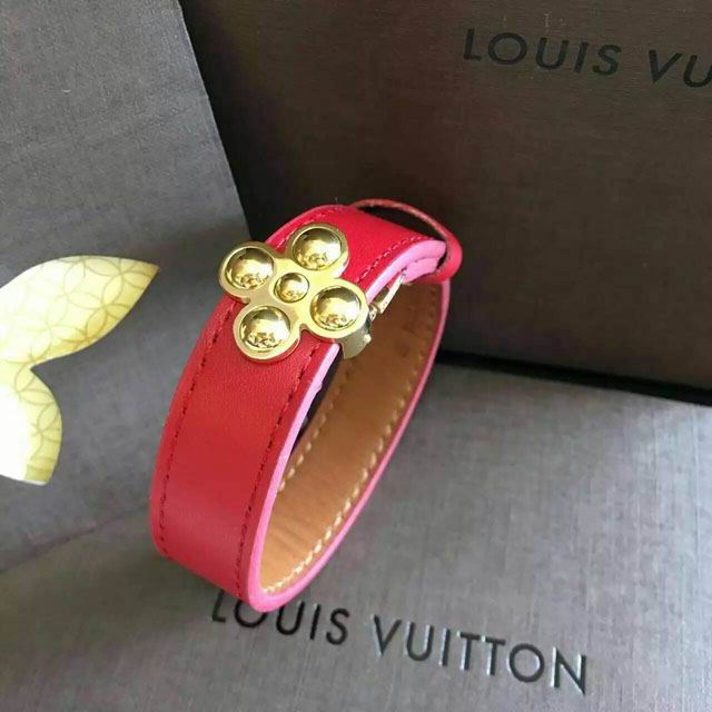 Wholesale Louis Vuitton Replica Bangles Bracelets-113