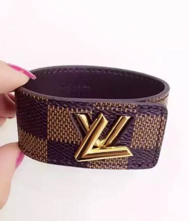 Wholesale Cheap Replica Louis Vuitton Bangles Bracelets-150