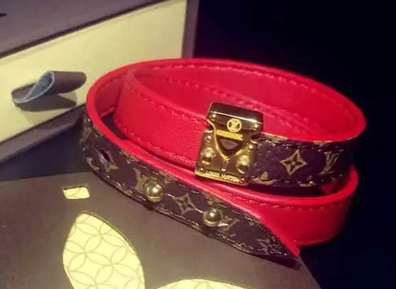 Wholesale Cheap Replica Louis Vuitton Bangles Bracelets-152