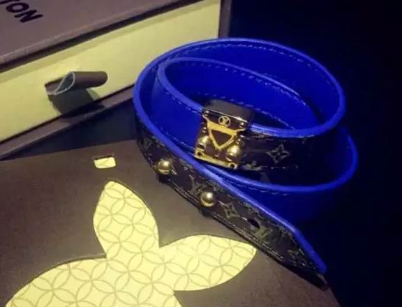 Wholesale Cheap Replica Louis Vuitton Bangles Bracelets-153