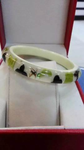 Wholesale Cheap Replica Louis Vuitton Bangles Bracelets-154