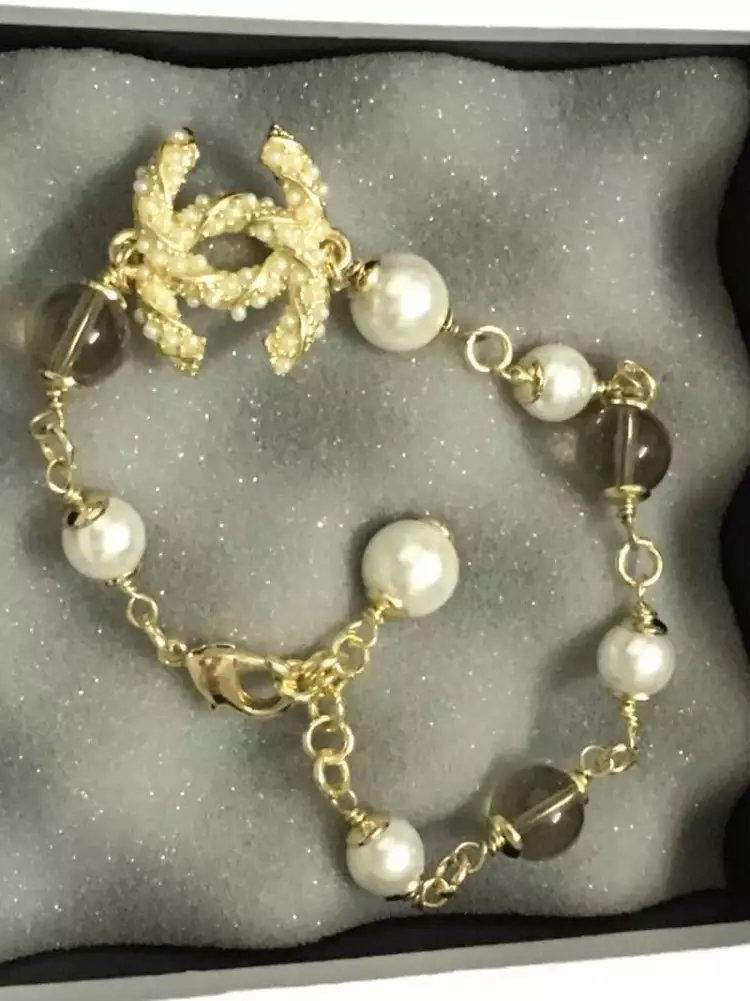 Wholesale Cheap Replica Louis Vuitton Bangles Bracelets-172