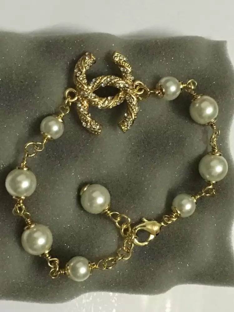 Wholesale Cheap Replica Louis Vuitton Bangles Bracelets-173