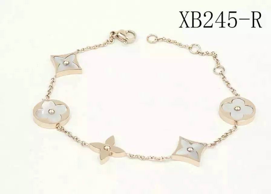 Wholesale Cheap Replica Louis Vuitton Bangles Bracelets-184