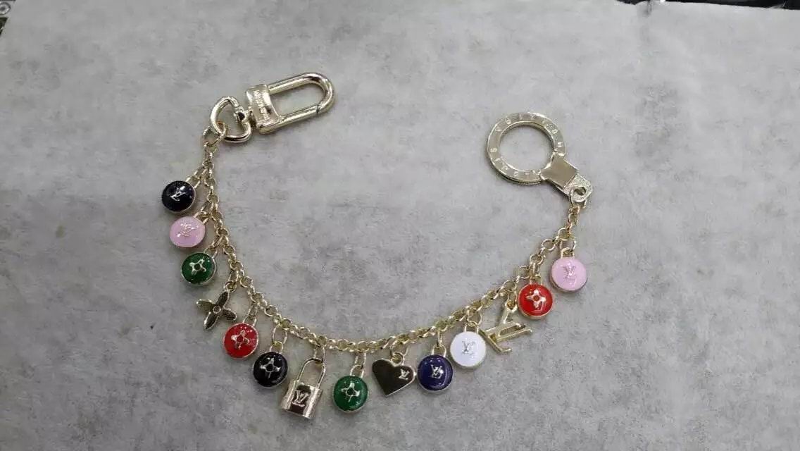 Wholesale Cheap Replica Louis Vuitton Bangles Bracelets-197