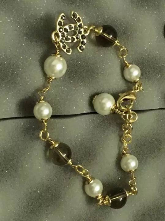 Wholesale Cheap Replica Louis Vuitton Bangles Bracelets-214