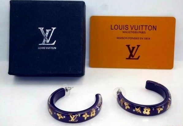 Wholesale Louis Vuitton Replica Earrings for women-022