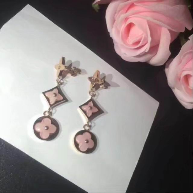 Wholesale Louis Vuitton Replica Earrings for women-062