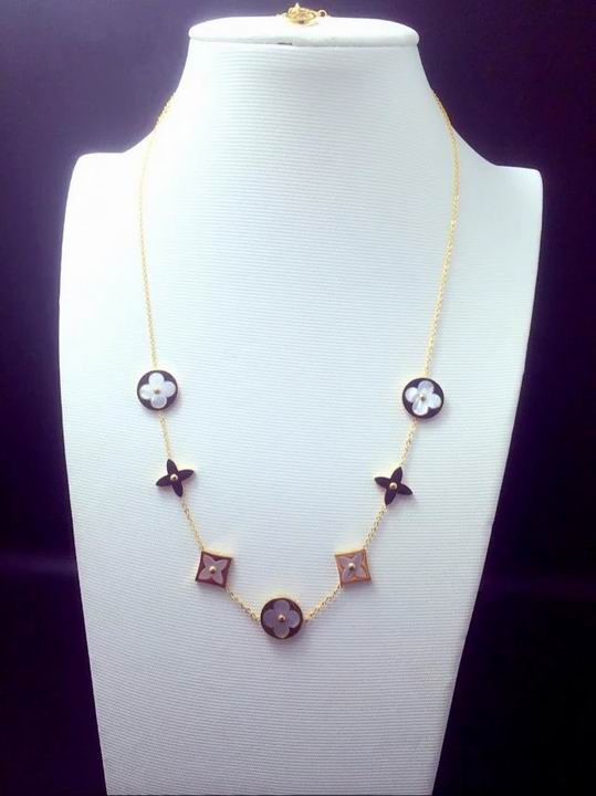 Wholesale Louis Vuitton Replica Necklace for women-034