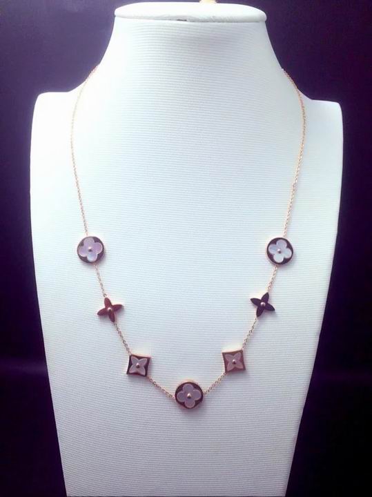 Wholesale Louis Vuitton Replica Necklace for women-036