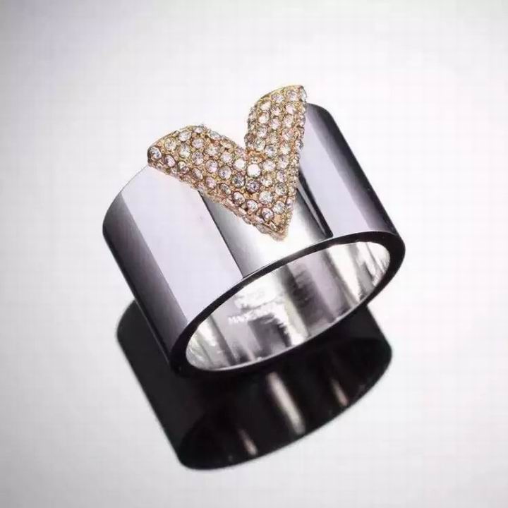 Wholesale Fashion Louis Vuitton Ring Replica-001