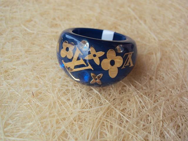 Wholesale Fashion Louis Vuitton Ring Replica-025
