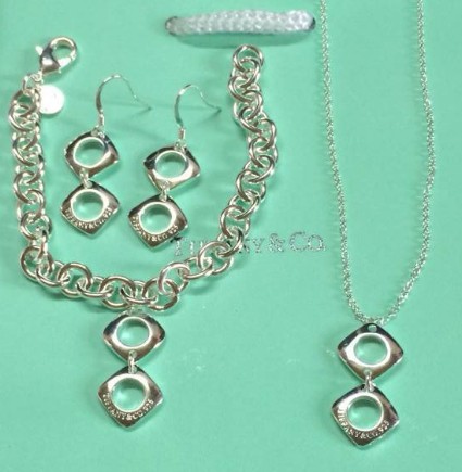 Wholesale Fashion Replica Tiffany & Co Jewelry sets for Women-211