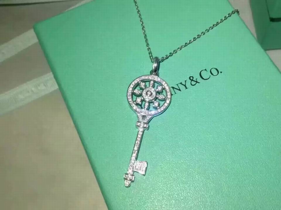 Wholesale Tiffany & Co Knock Off Jewelry Necklaces-305