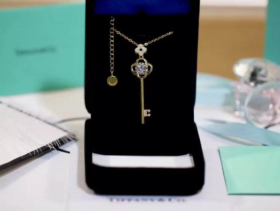 Wholesale Tiffany & Co Knock Off Jewelry Necklaces-360