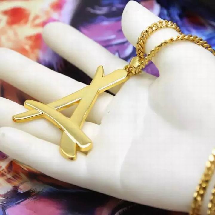 Wholesale Fashion Versace Necklaces Replica-024