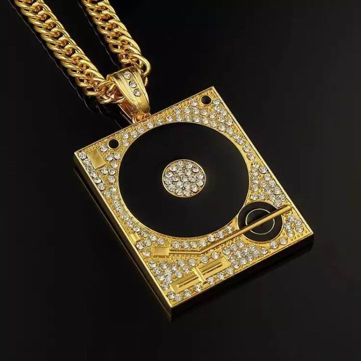 Wholesale Fashion Versace Necklaces Replica-039