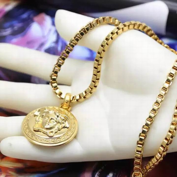 Wholesale Fashion Versace Necklaces Replica-055