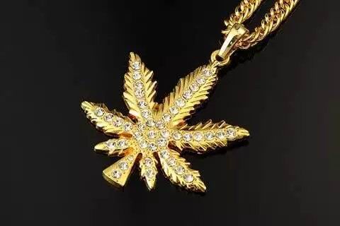 Wholesale Cheap Replica Versace Necklaces-141