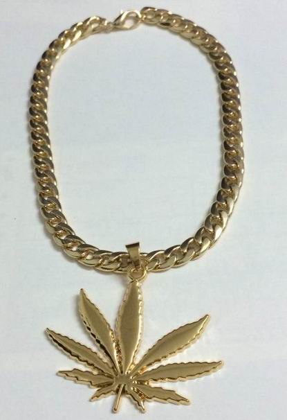 Wholesale Cheap Versace Designer Necklaces-303