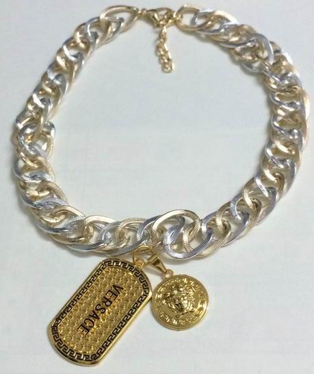 Wholesale Fashion Versace Designer Necklaces-417