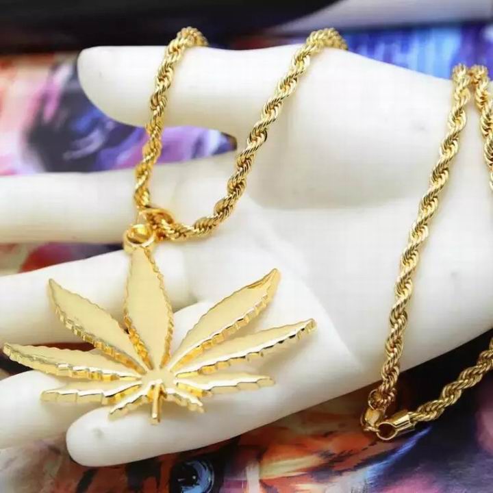 Wholesale Knock Off Versace Necklace-550
