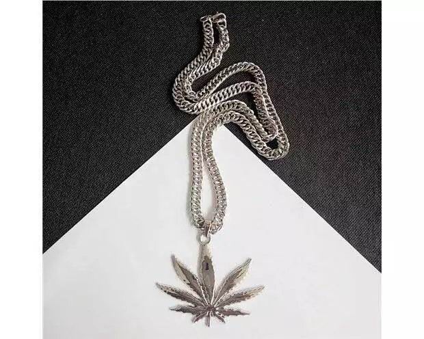 Wholesale Knock Off Versace Necklace-555