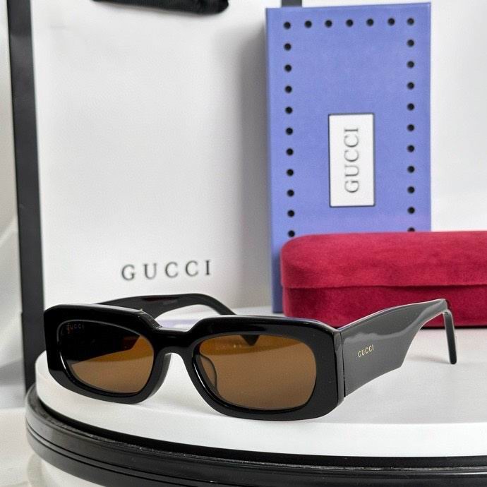 Wholesale Cheap AAA Quality Fashion G.ucci Replica Sunglasses for Sale