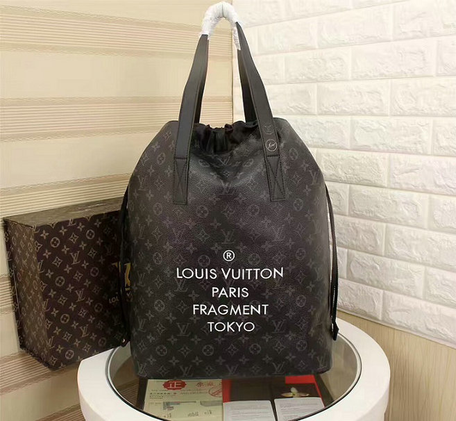 Wholesale Louis Vuitton Paris Fragment Tokyo Bag-035