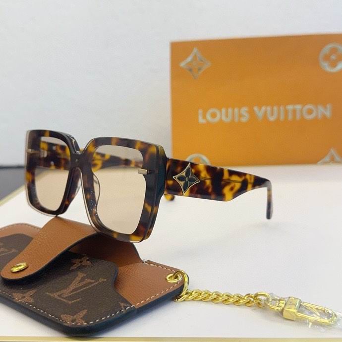 Wholesale Cheap High End Fashion Louis Vuitton Replica AAA Sunglasses for Sale