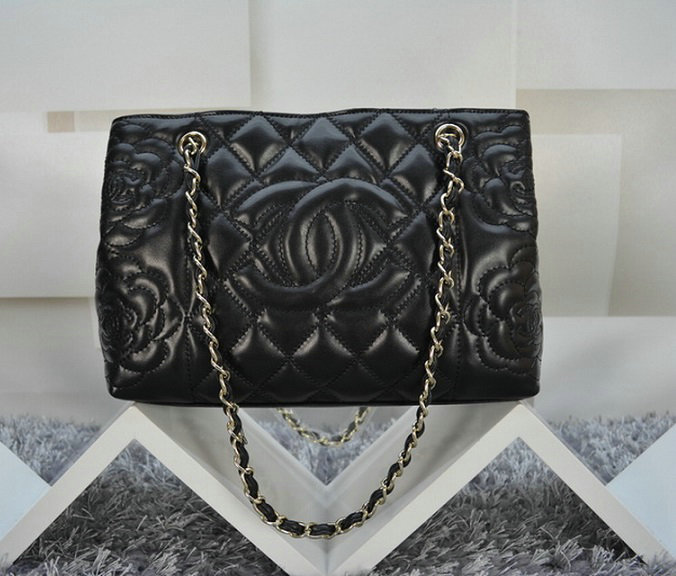 Wholesale Cheap AAA C HANEL Leather Totes & Handbags for Sale
