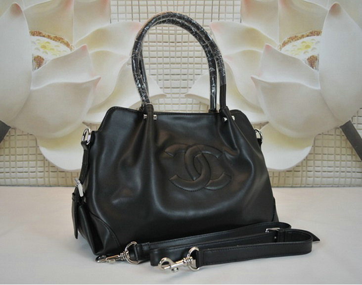 Wholesale Cheap AAA C HANEL Leather Totes & Handbags for Sale