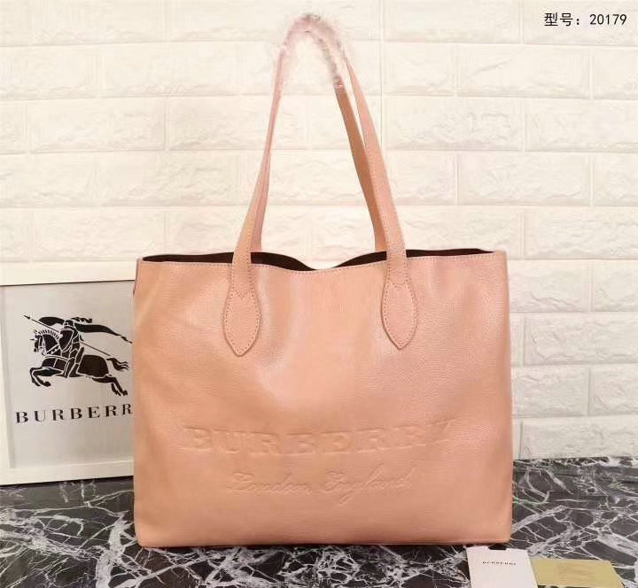 Wholesale Top Fashion Brands Handbags AAA-326