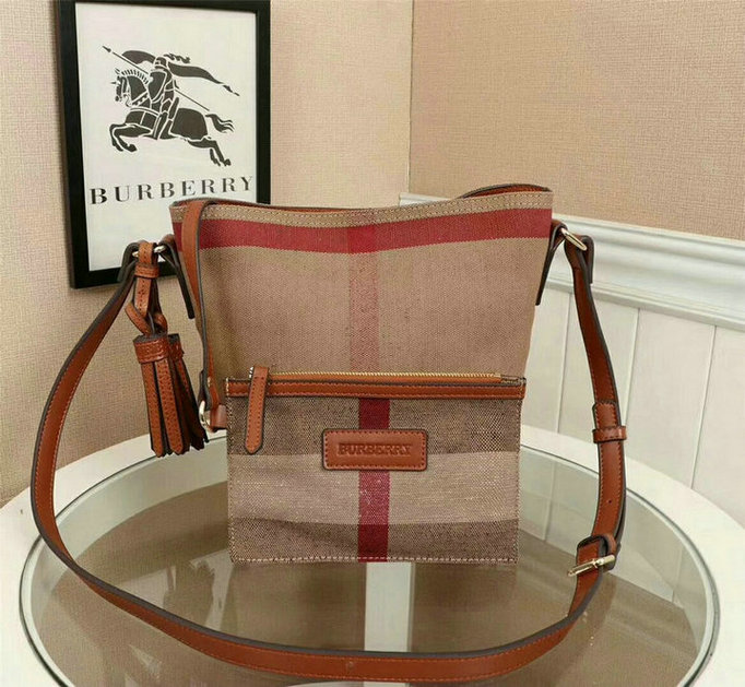 Wholesale High Quality Burberry Replica Handbags for Sale-352