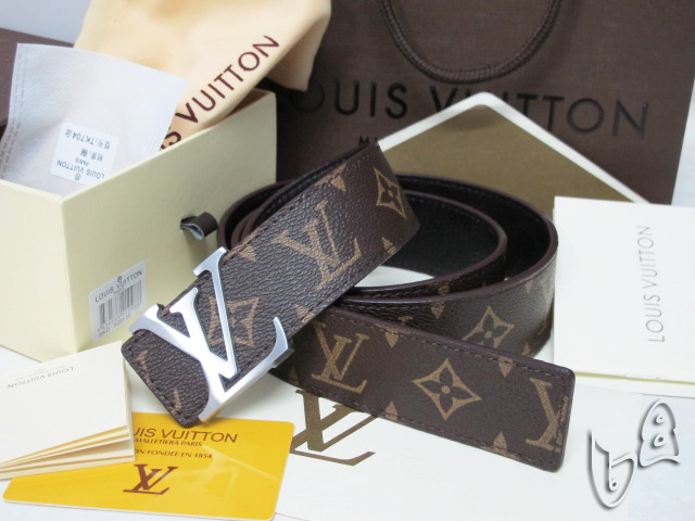 Wholesale AAAA Louis Vuitton Belts-069