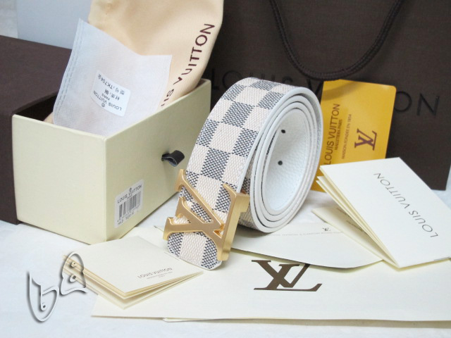 Wholesale AAAA Louis Vuitton Belts-071