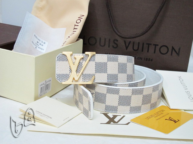 Wholesale AAAA Louis Vuitton Belts-072