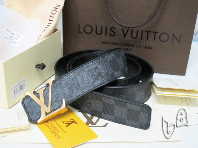 Wholesale AAAA Louis Vuitton Belts-075
