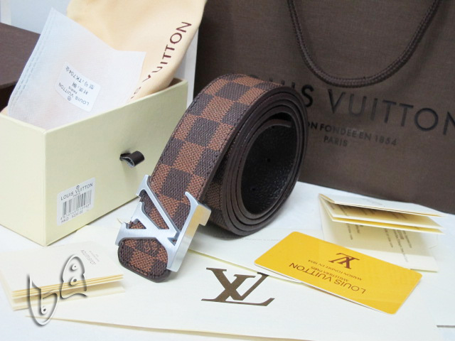 Wholesale AAAA Louis Vuitton Belts-077