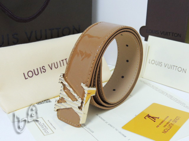 Wholesale AAAA Louis Vuitton Belts-106