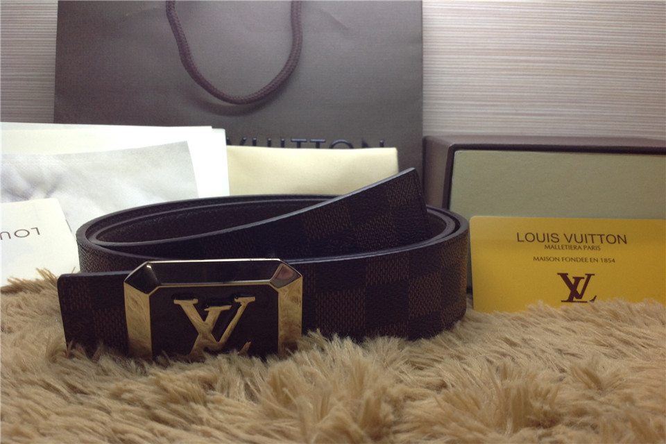 Wholesale Cheap Replica Louis Vuitton Belts AAAA-303
